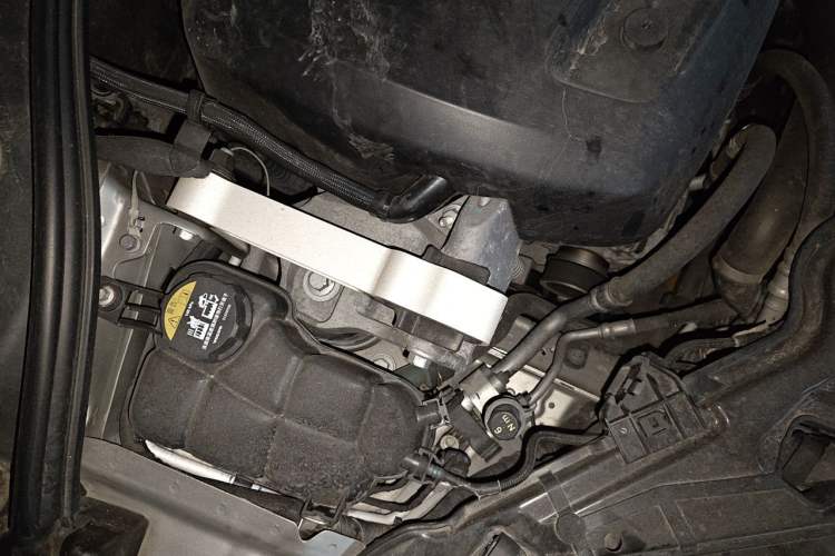 Used Volvo S60 2016 S60L T5 Intelligent Drive Edition Engine Bay Right