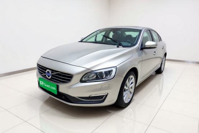 Używany Volvo S60 2016 S60L T4 Zhiyuan Edition