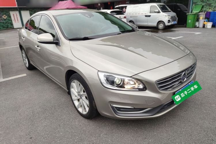 Used Volvo S60 2016 S60L T4 Zhiyuan Edition Exterior 1