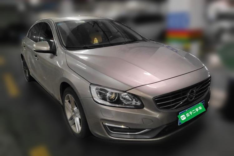 Used Volvo S60 2016 S60L T5 Intelligent Drive Edition Front Right 45 Deg