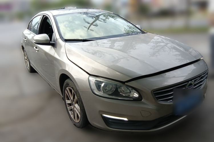 Used Volvo S60 2016 S60L T3 Smart Drive Edition Front Right 45 Deg