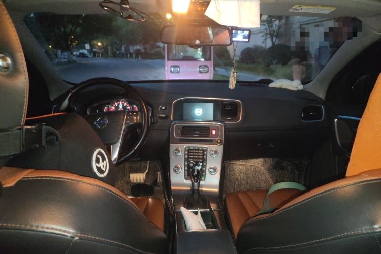 Used Volvo S60 2016 S60L T4 Zhiyuan Edition Headliner