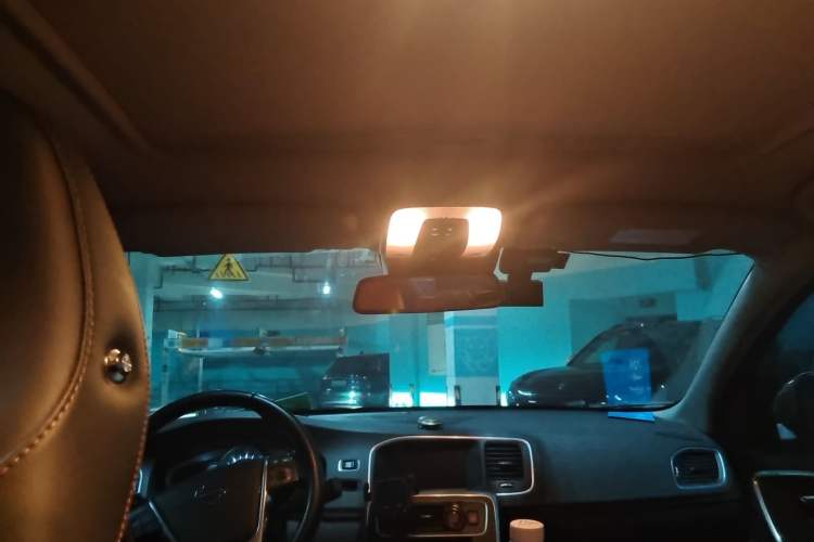 Used Volvo S60 2016 S60L T4 Zhiyuan Edition Headliner