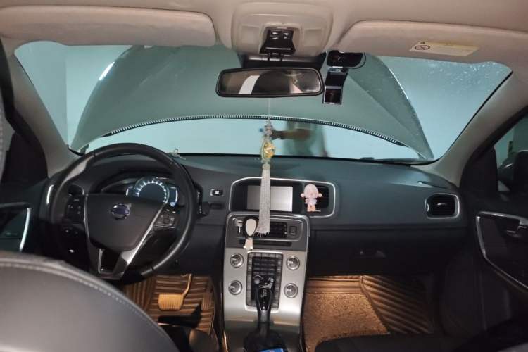 Used Volvo S60 2016 S60L T4 Zhiyuan Edition Headliner