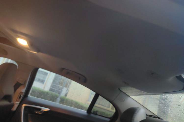 Used Volvo S60 2016 S60L T4 Zhiyuan Edition Headliner