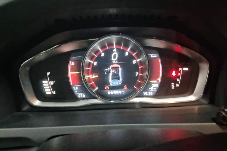 Used Volvo S60 2016 S60L T4 Zhiyuan Edition Instrument Cluster