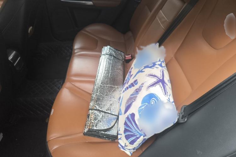 Used Volvo S60 2016 S60L T4 Zhiyuan Edition Interior 4