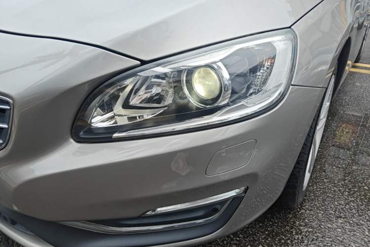 Used Volvo S60 2016 S60L T5 Intelligent Drive Edition Left Front Headlight