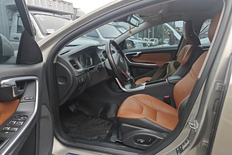 Used Volvo S60 2016 S60L T5 Intelligent Drive Edition Left Front Seat