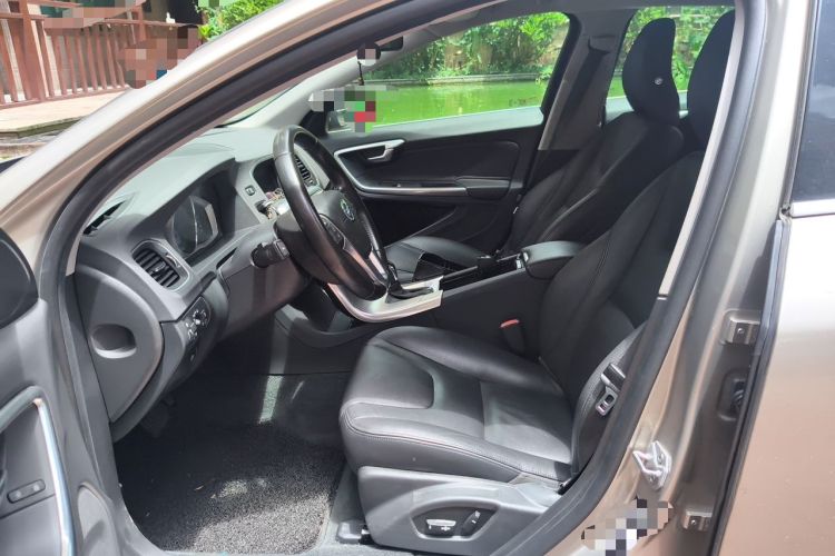 Used Volvo S60 2016 S60L T4 Zhiyuan Edition Left Front Seat