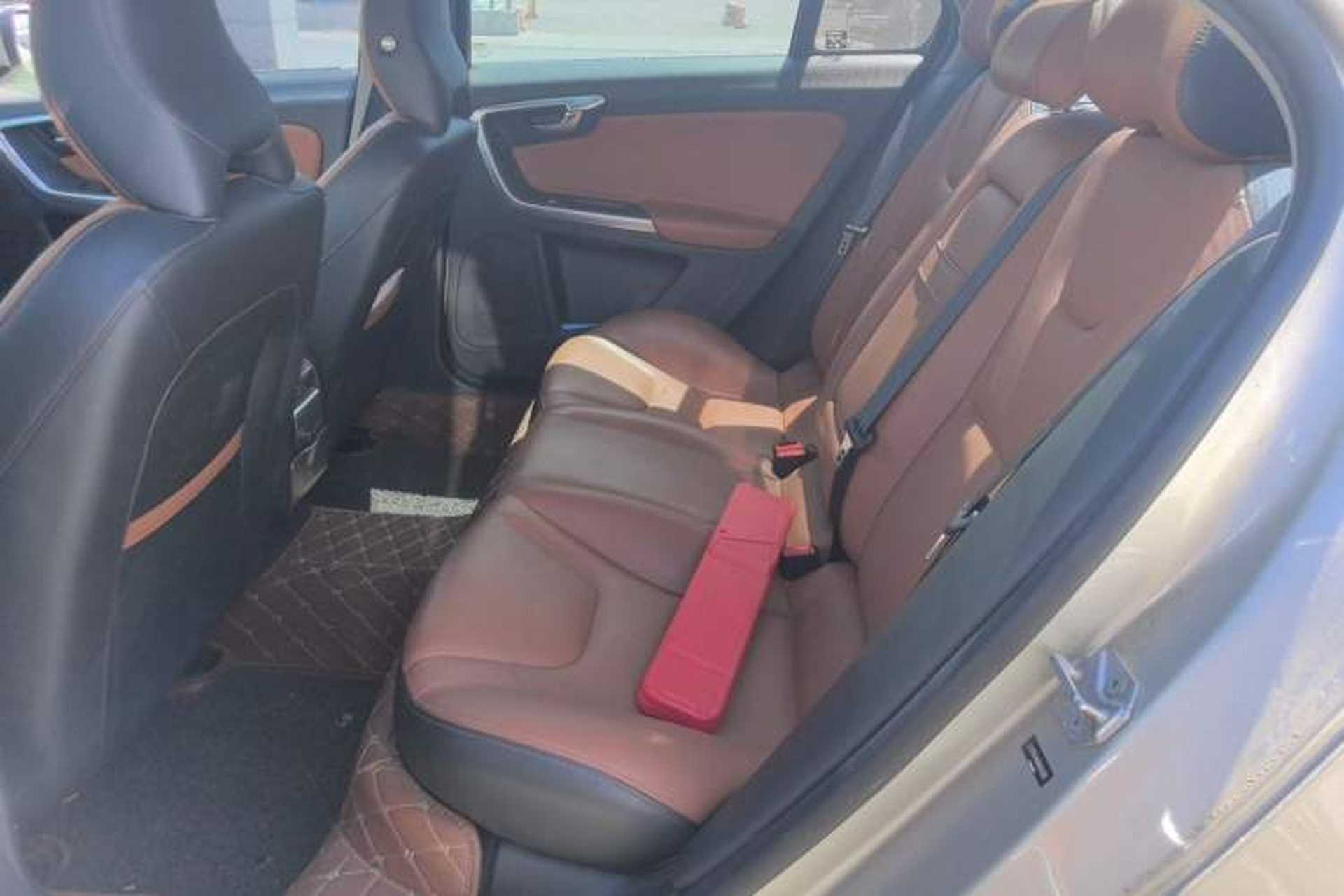 Used Volvo S60 2016 S60L T4 Zhiyuan Edition Left Rear Seat