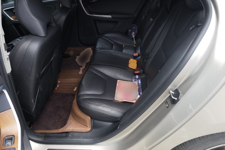 Used Volvo S60 2016 S60L T5 Smart Upgrade Edition Left Rear Seat