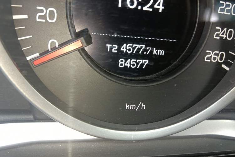 Used Volvo S60 2016 S60L T3 Smart Drive Edition Odometer Close Up