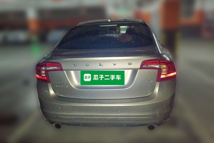 Used Volvo S60 2016 S60L T4 Zhiyuan Edition Rear