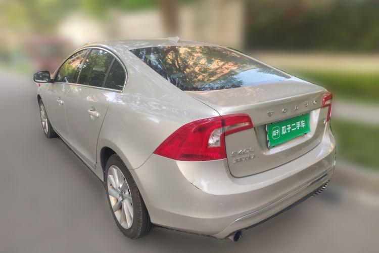 Used Volvo S60 2016 S60L T4 Zhiyuan Edition Rear Left 45 Deg
