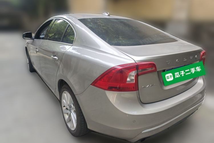 Used Volvo S60 2016 S60L T4 Zhiyuan Edition Rear Left 45 Deg