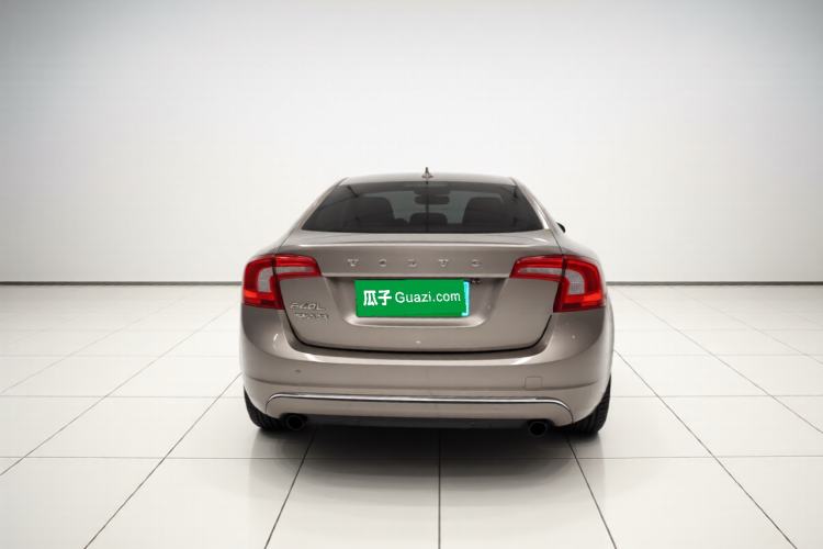 Used Volvo S60 2016 S60L T4 Zhiyuan Edition Rear