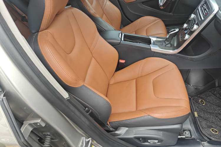 Used Volvo S60 2016 S60L T5 Intelligent Drive Edition Right Front Seat