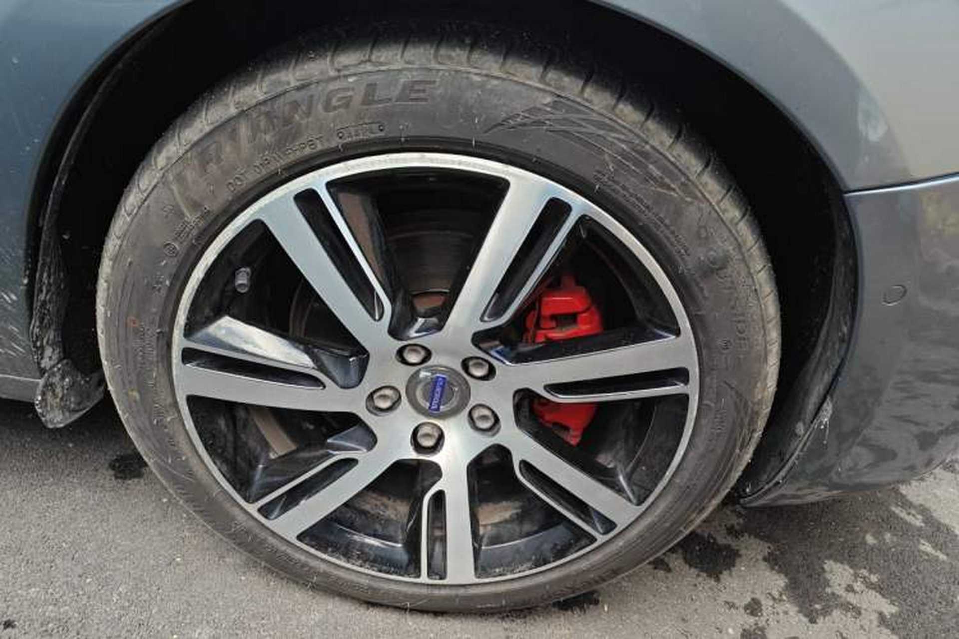 Used Volvo S60 2016 S60L T5 Smart Upgrade Edition Right Front Wheel Hub