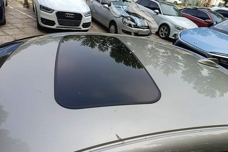 Used Volvo S60 2016 S60L T4 Zhiyuan Edition Roof