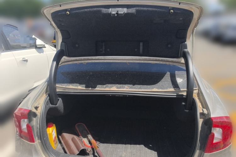 Used Volvo S60 2016 S60L T4 Zhiyuan Edition Trunk
