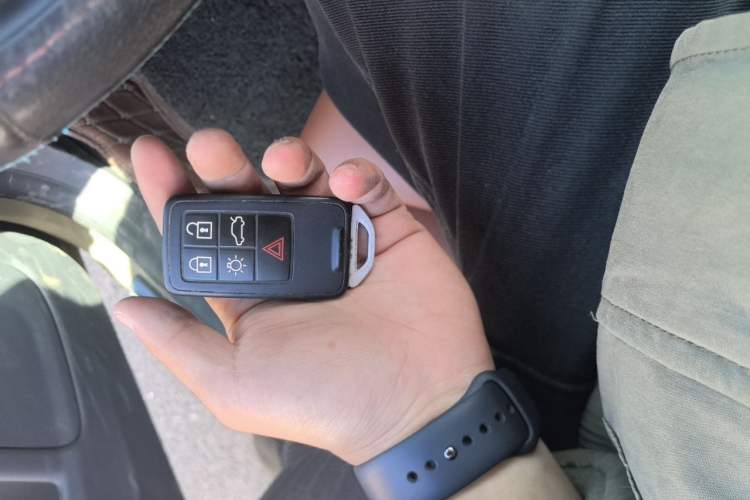 Used Volvo S60 2016 S60L T4 Zhiyuan Edition Vehicle Key