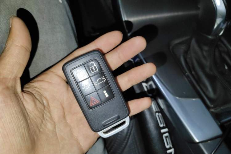 Used Volvo S60 2016 S60L T5 Intelligent Drive Edition Vehicle Key