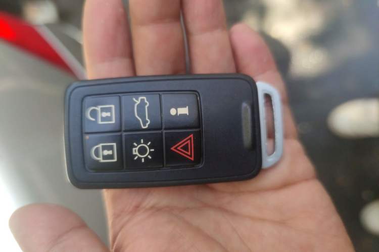 Used Volvo S60 2016 S60L T5 Intelligent Drive Edition Vehicle Key
