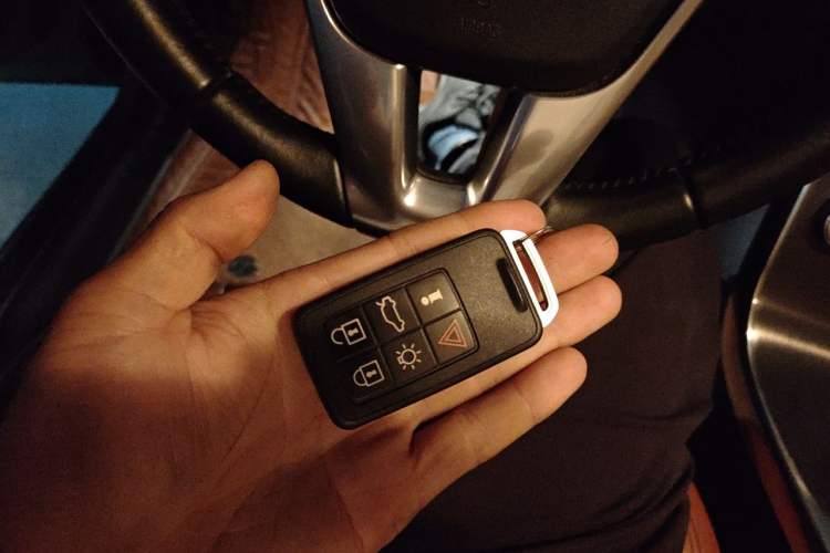 Used Volvo S60 2016 S60L T5 Intelligent Drive Edition Vehicle Key
