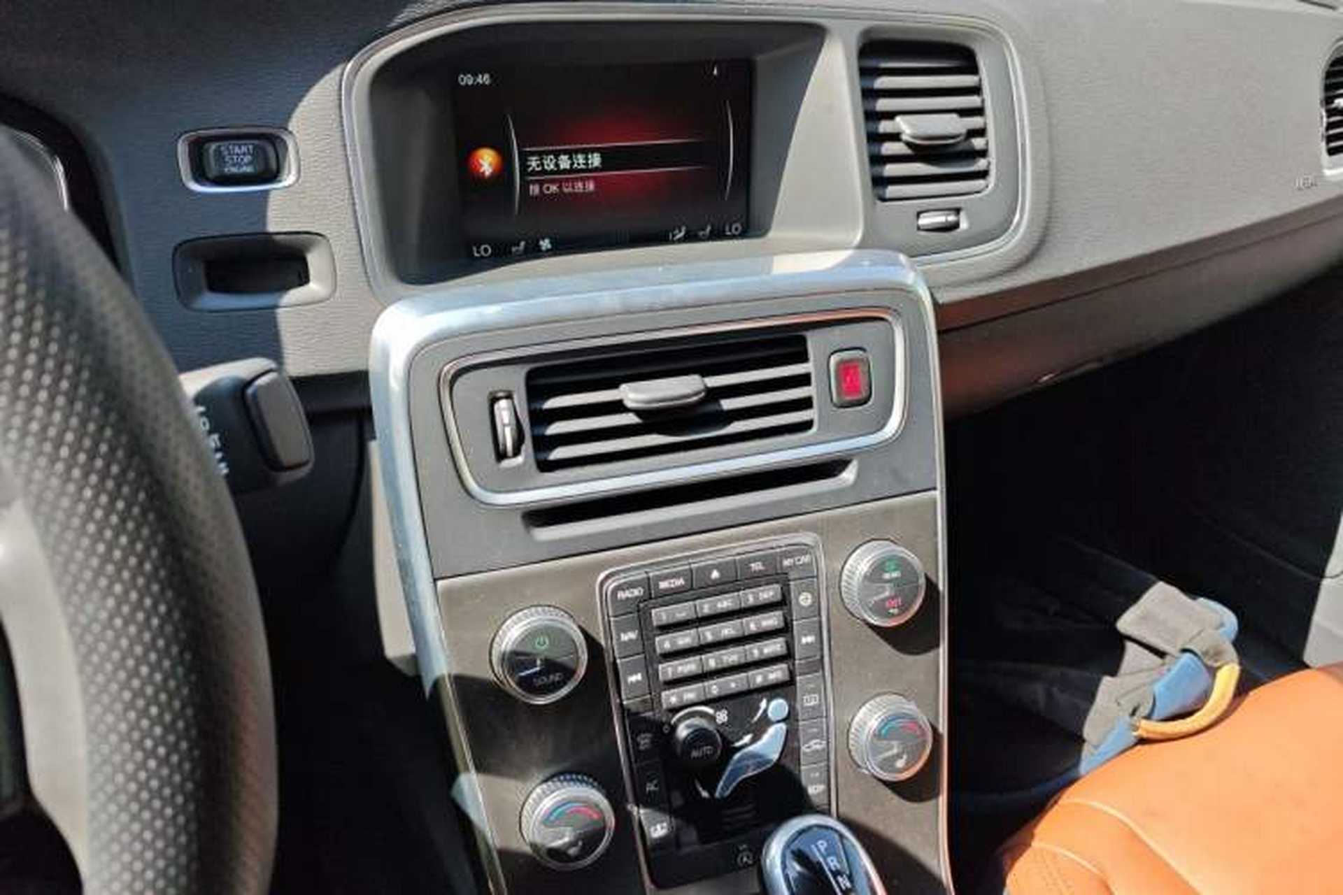 Used Volvo S60 2016 S60L T5 Intelligent Drive Edition Audio And AC Panel