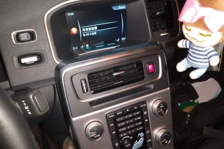 Used Volvo S60 2016 S60L T4 Zhiyuan Edition Audio And AC Panel