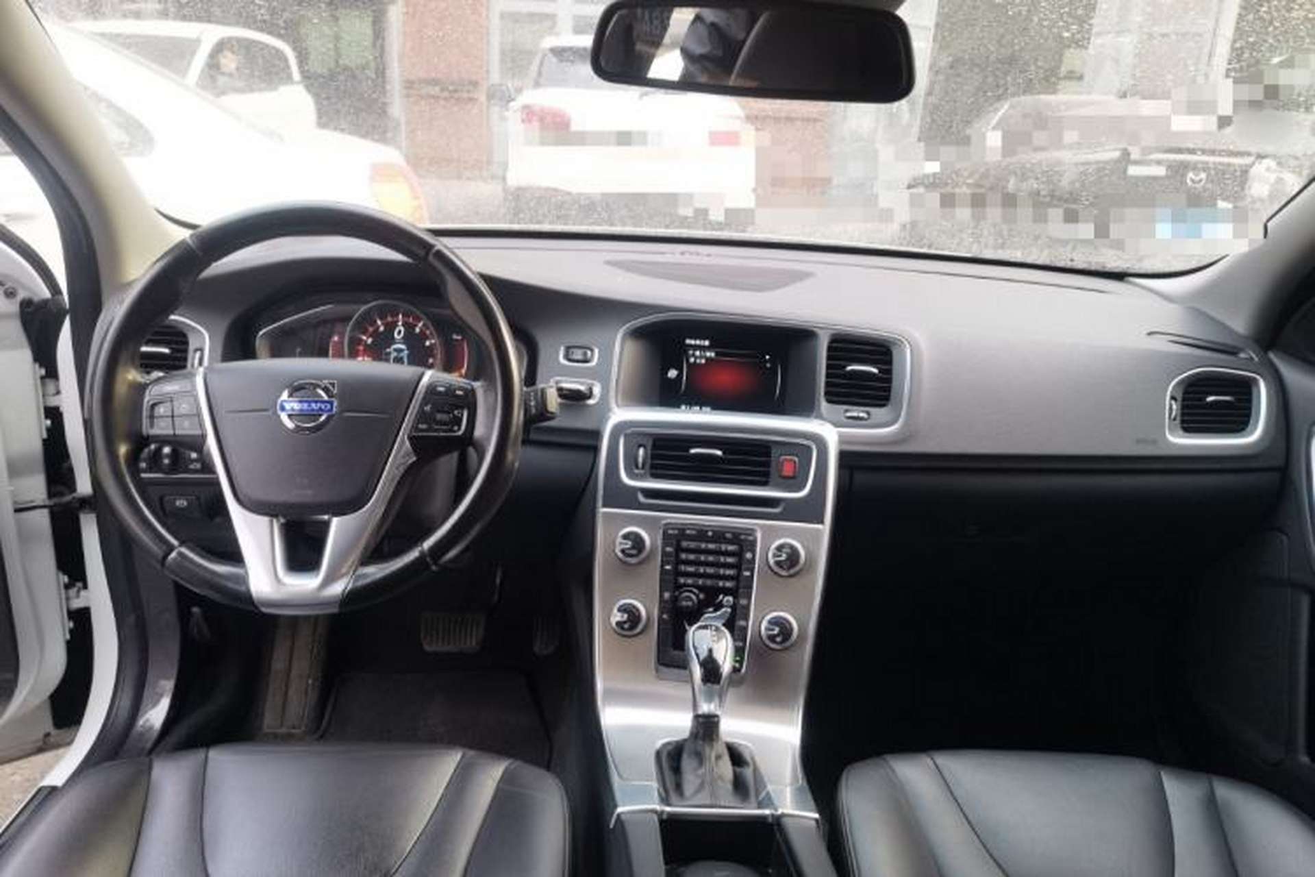 Used Volvo S60 2016 S60L T4 Zhiyuan Edition Center Console