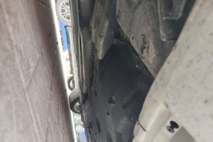 Used Volvo S60 2016 S60L T4 Zhiyuan Edition Chassis Front Left