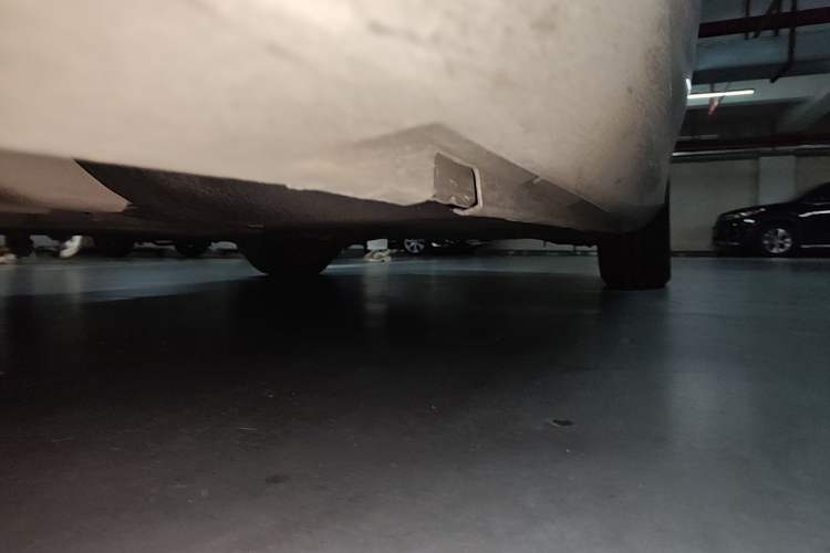 Used Volvo S60 2016 S60L T4 Zhiyuan Edition Chassis Front Left