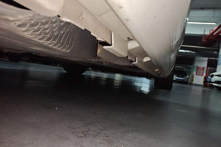 Used Volvo S60 2016 S60L T4 Zhiyuan Edition Chassis Rear Right