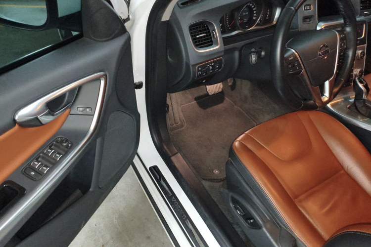 Used Volvo S60 2016 S60L T3 Smart Drive Edition Driver Seat
