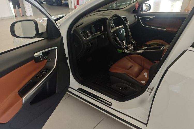 Used Volvo S60 2016 S60L T5 Intelligent Drive Edition Driver Seat
