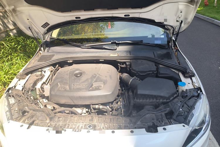 Used Volvo S60 2016 S60L T5 Intelligent Drive Edition Engine Bay