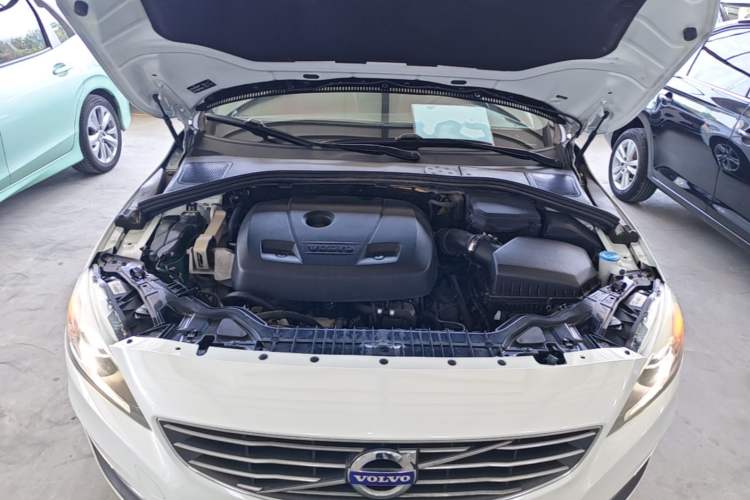 Used Volvo S60 2016 S60L T5 Intelligent Drive Edition Engine Bay