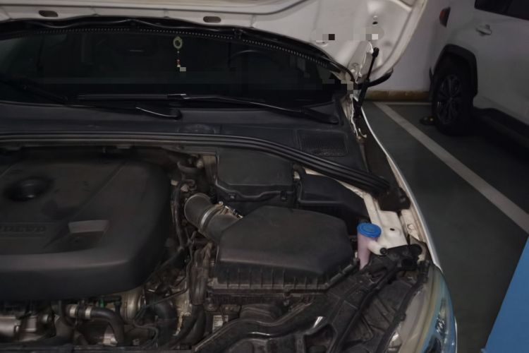 Used Volvo S60 2016 S60L T3 Smart Drive Edition Engine Bay Left