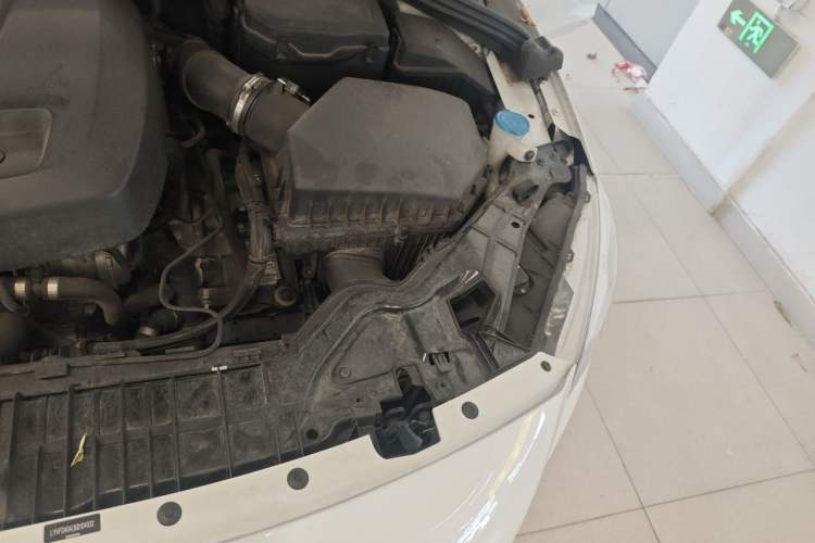 Used Volvo S60 2016 S60L T5 Intelligent Drive Edition Engine Bay Left