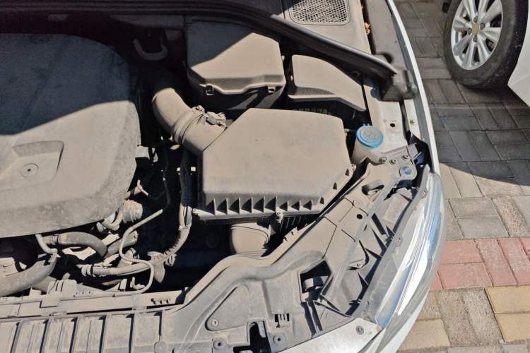 Used Volvo S60 2016 S60L T5 Intelligent Drive Edition Engine Bay Left