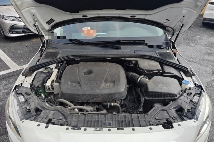 Used Volvo S60 2016 S60L T5 Intelligent Drive Edition Engine Bay