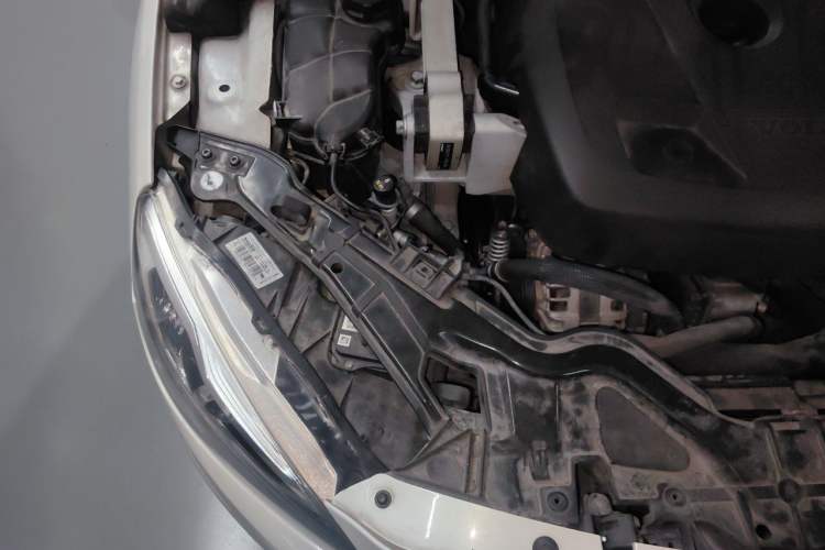 Used Volvo S60 2016 S60L T5 Intelligent Drive Edition Engine Bay Right