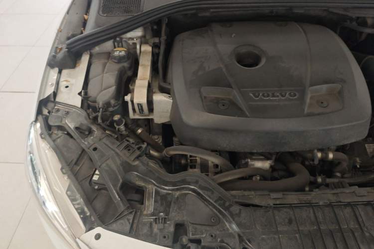 Used Volvo S60 2016 S60L T5 Intelligent Drive Edition Engine Bay Right