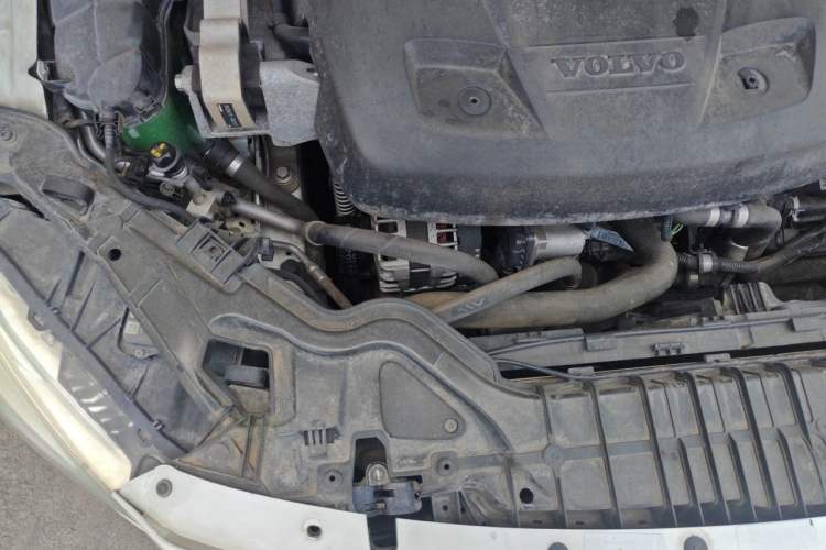 Used Volvo S60 2016 S60L T5 Intelligent Drive Edition Engine Bay Right