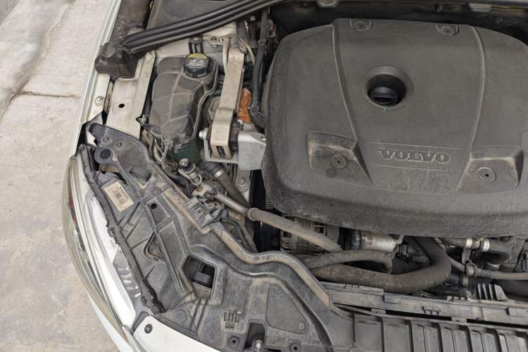 Used Volvo S60 2016 S60L T3 Smart Drive Edition Engine Bay Right