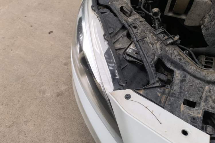 Used Volvo S60 2016 S60L T5 Intelligent Drive Edition Engine Bay Right