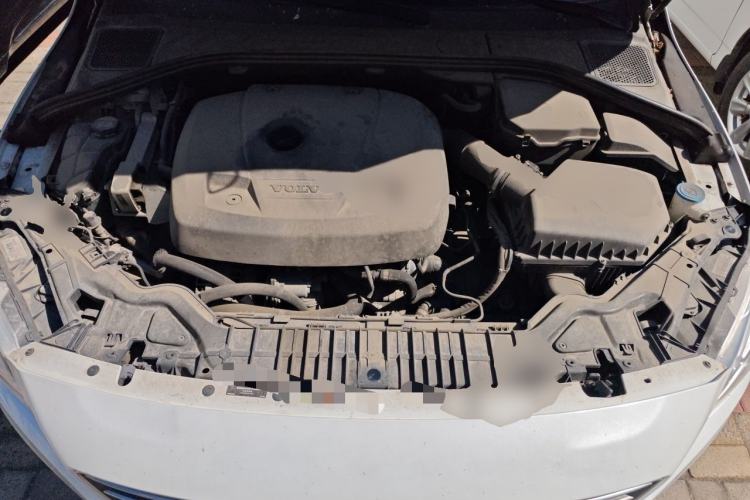 Used Volvo S60 2016 S60L T5 Intelligent Drive Edition Engine Bay