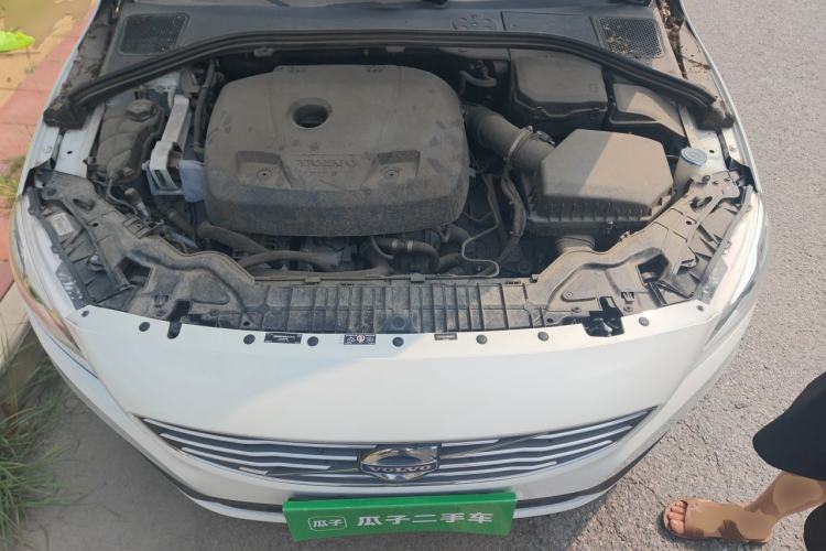 Used Volvo S60 2016 S60L T5 Intelligent Drive Edition Engine Bay